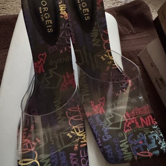 Fun and funky Torgeis New York Sandal! - Picture 6 of 8